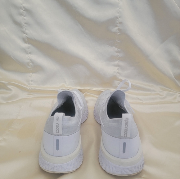 Mens Shoes - Picture 3 of 4